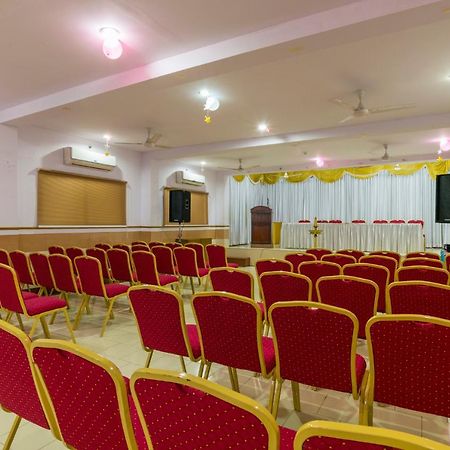 Sree Gokulam Residency Hotel Thrissur Екстериор снимка