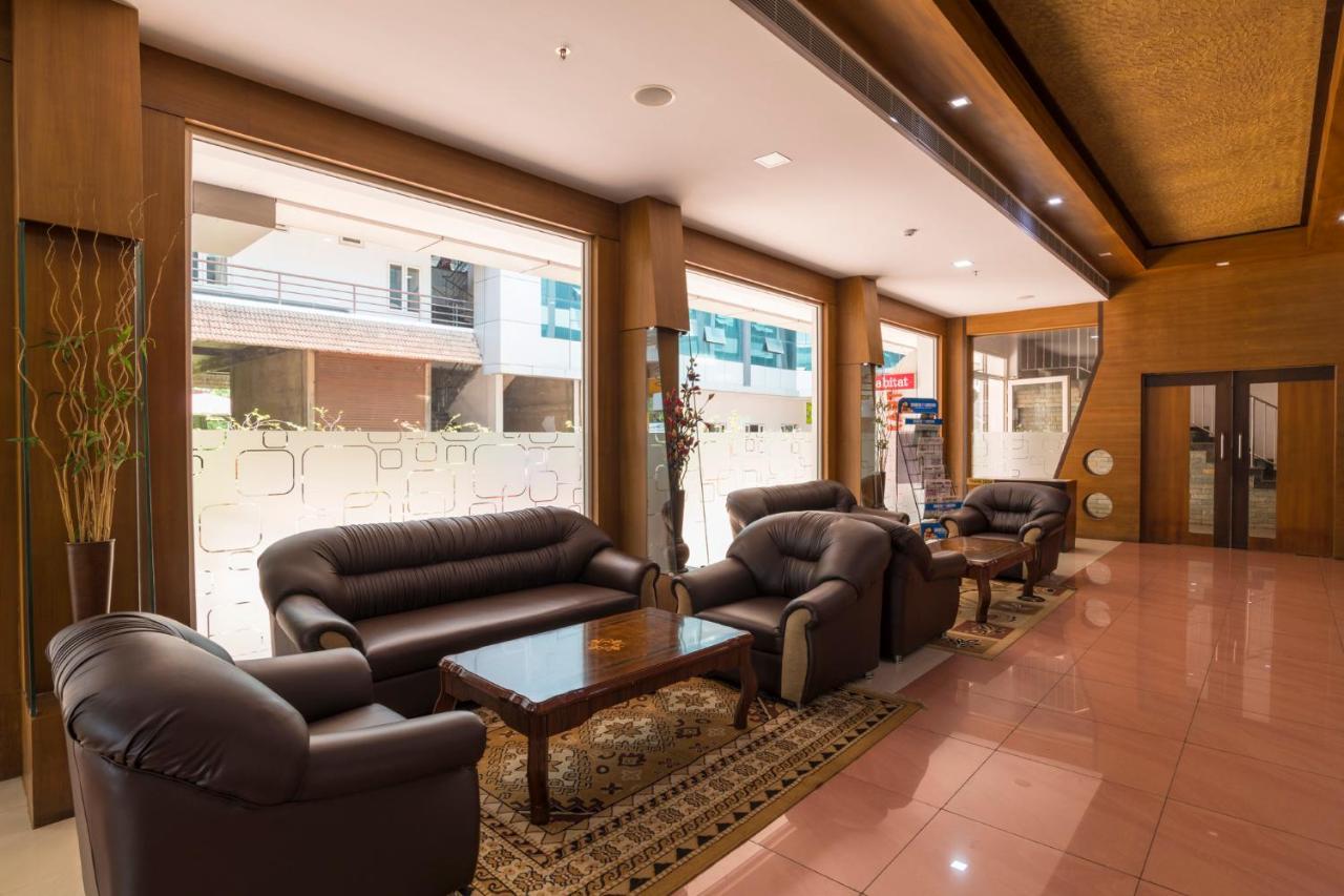 Sree Gokulam Residency Hotel Thrissur Екстериор снимка